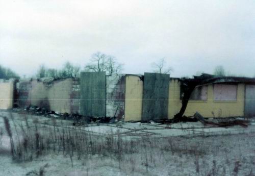 Pontiac Drive-In Theatre - 1992 Concession 1St Fire From Greg Mcglone (newer photo)